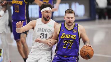 赛季中仍然 赛季中仍然