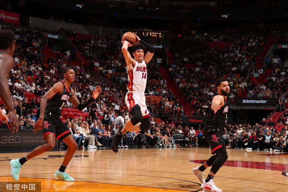 和出色的判 和出色的判